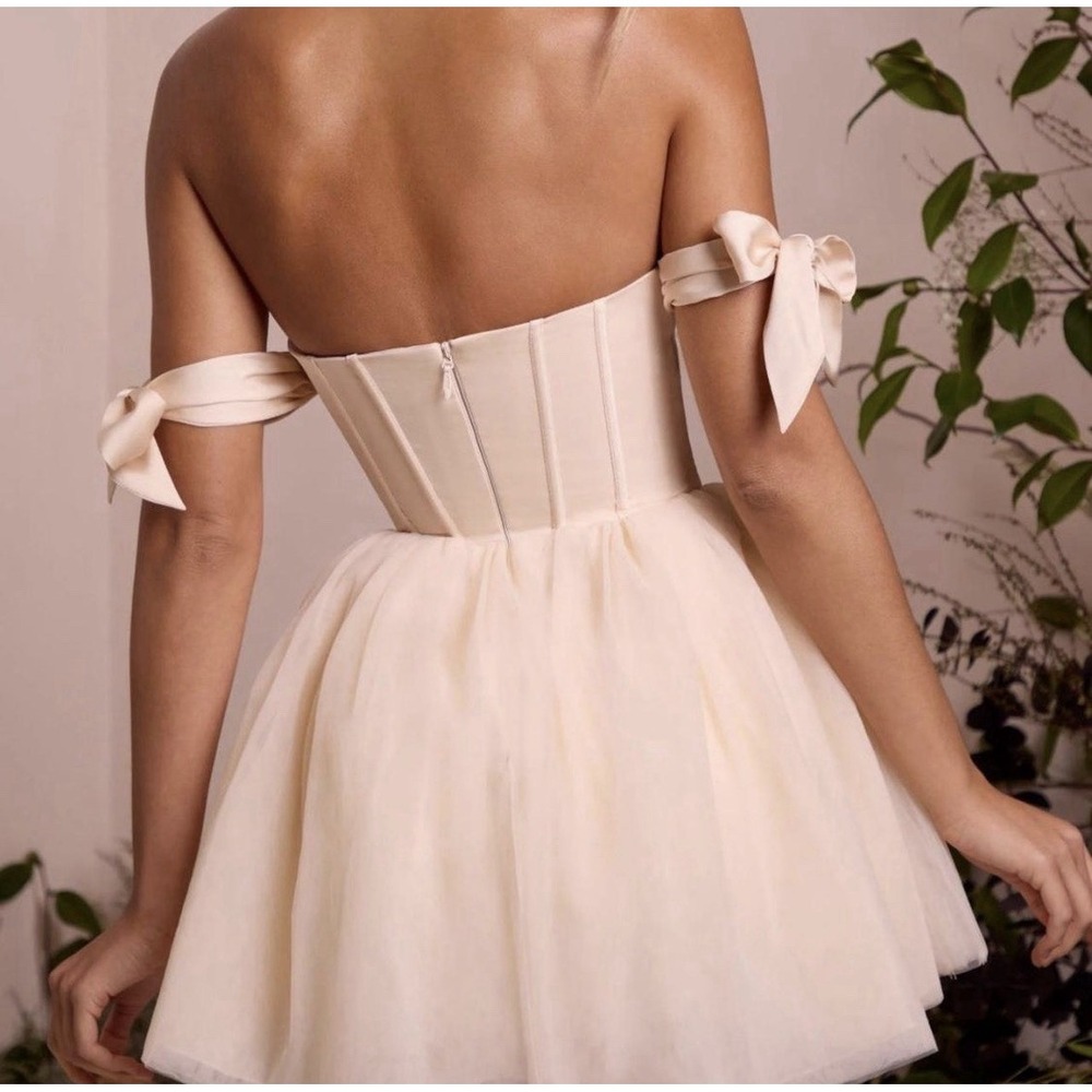 Oh Polly Reine Off-Shoulder Tulle Skirt Mini Dress Ivory Size 6 Corset Tutu - Picture 12 of 13